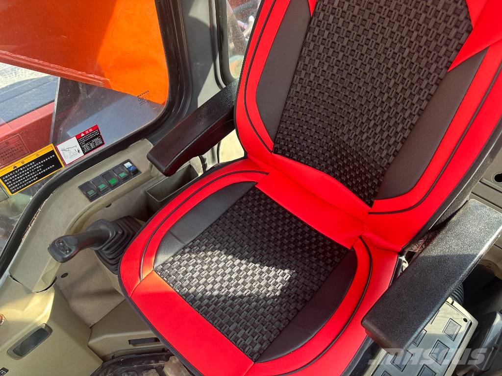 Doosan 300 Εκσκαφείς με ερπύστριες