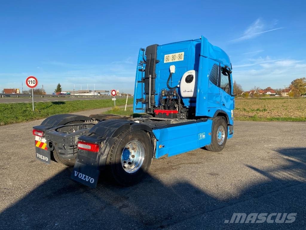 Volvo FM D13/460 / Nouveau Tableau de Bord وحدات الجر