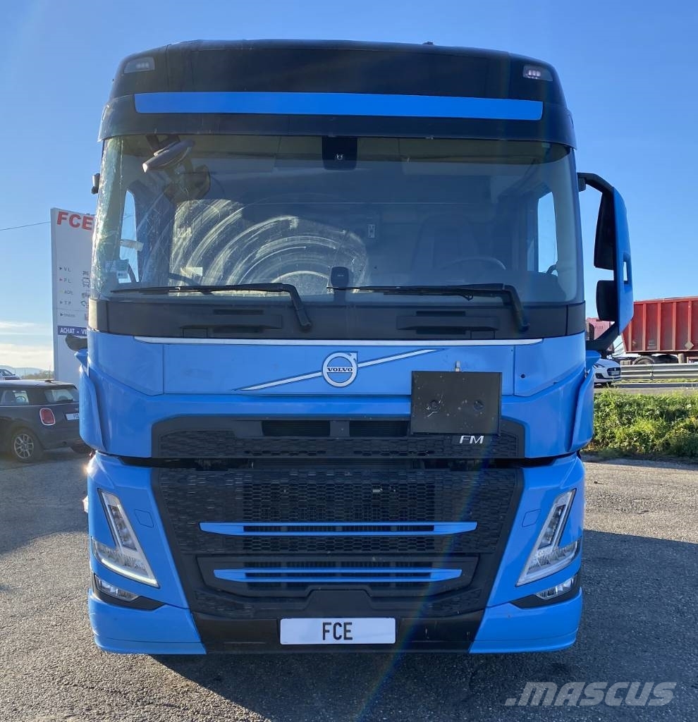 Volvo FM D13/460 / Nouveau Tableau de Bord وحدات الجر