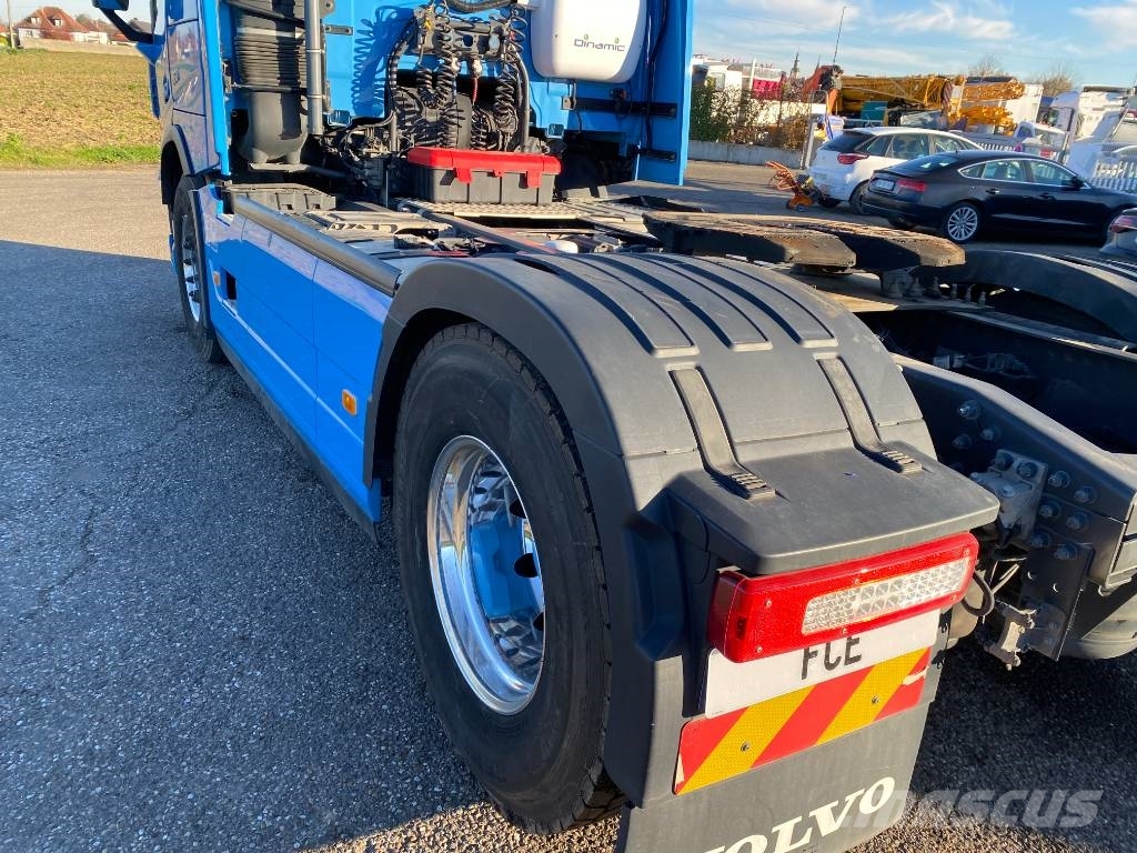 Volvo FM D13/460 / Nouveau Tableau de Bord وحدات الجر