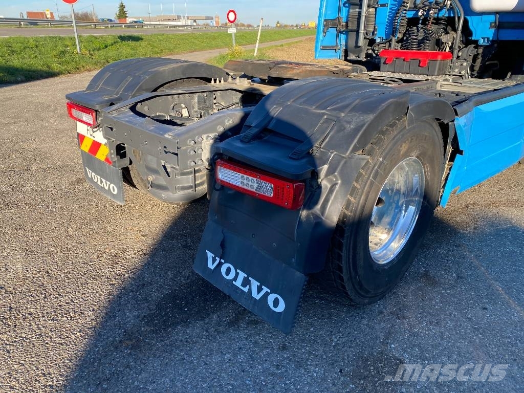 Volvo FM D13/460 / Nouveau Tableau de Bord وحدات الجر