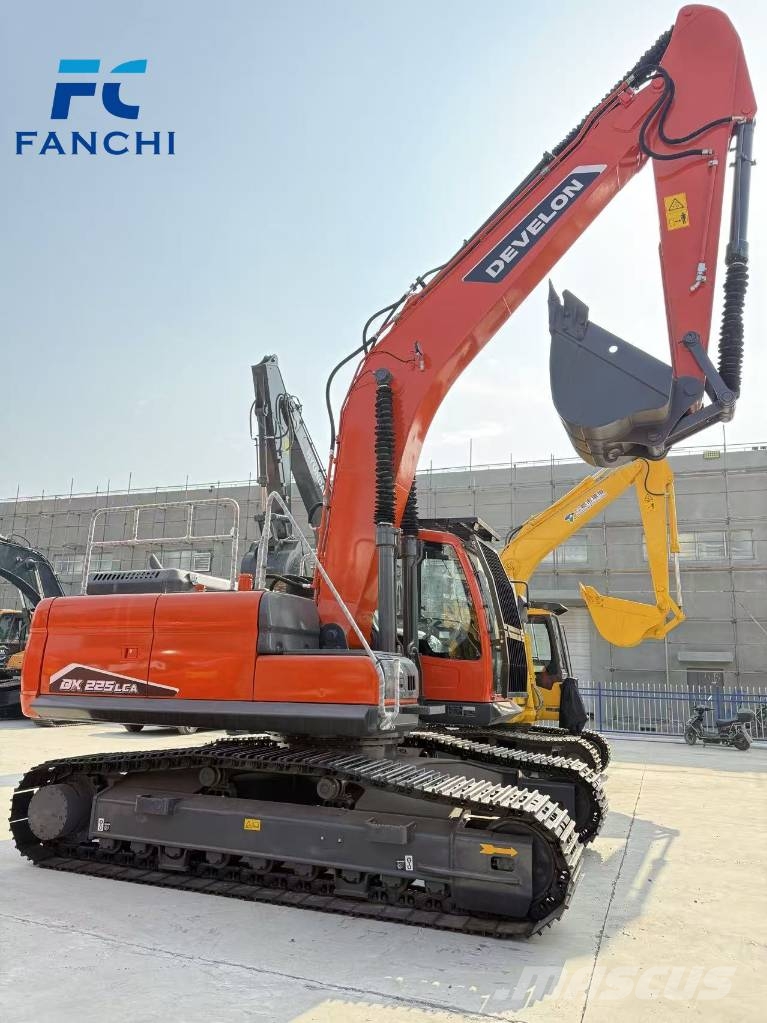 Doonan DX225LCA 대형 굴삭기 29톤 이상