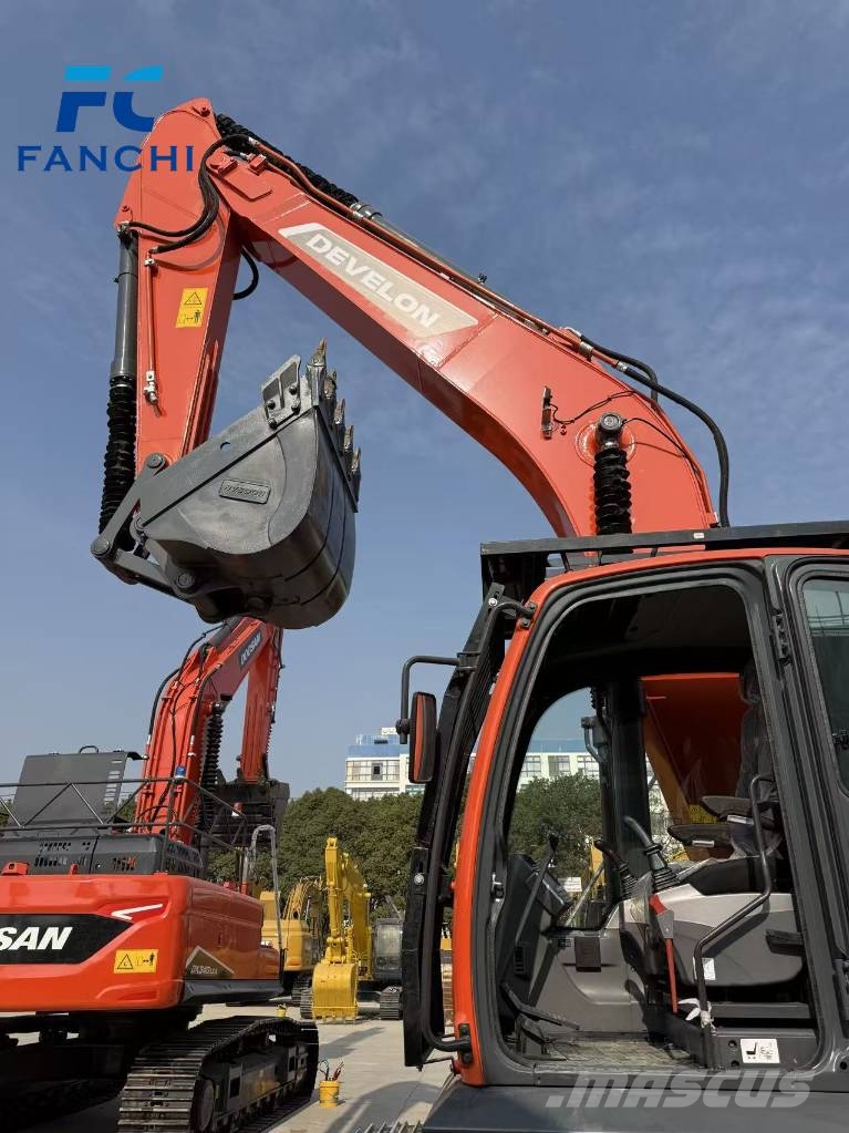 Doonan DX225LCA 대형 굴삭기 29톤 이상