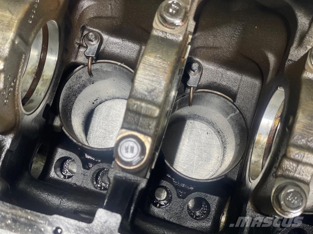 Hitachi ZW310TPD-6-Cummins QSL9-5271266-Crankcase Motoren