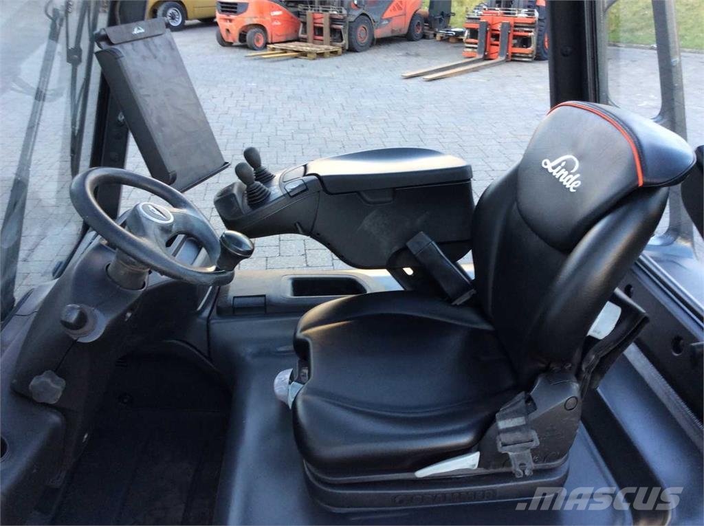 Linde E25 Електронавантажувачі