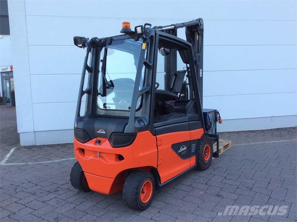 Linde E25 Електронавантажувачі