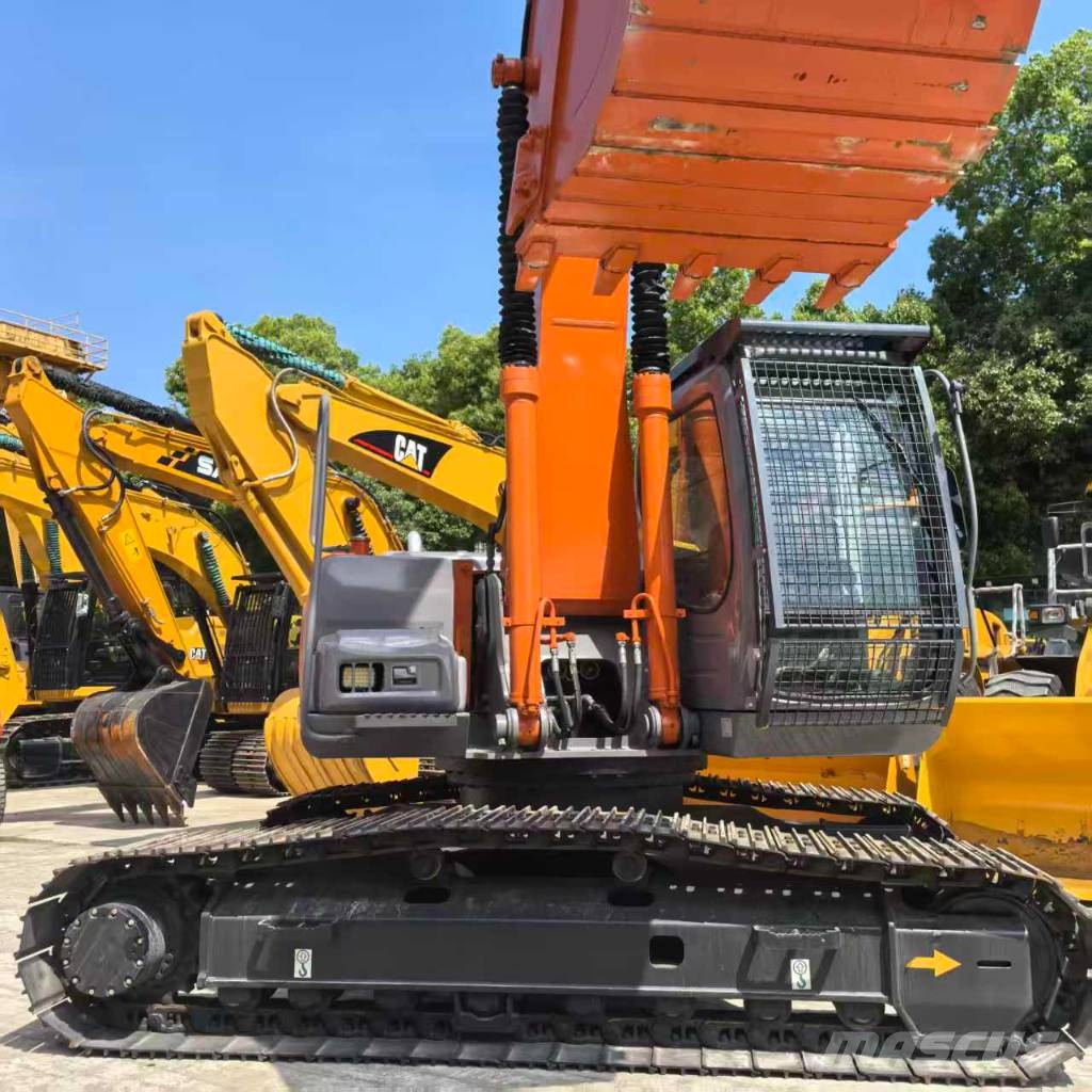 Hitachi ZX 240 Telakaivukoneet