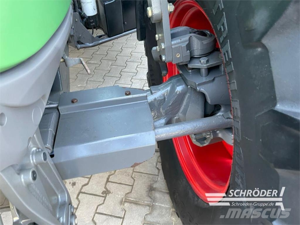 Fendt 724 S4 PROFI PLUS | RTK | RADGEWICHTE Traktoriai