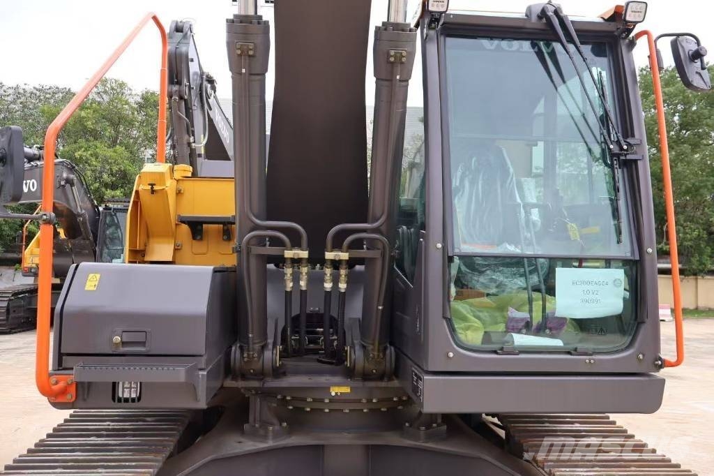 Volvo EC 200 Kāpurķēžu ekskavatori
