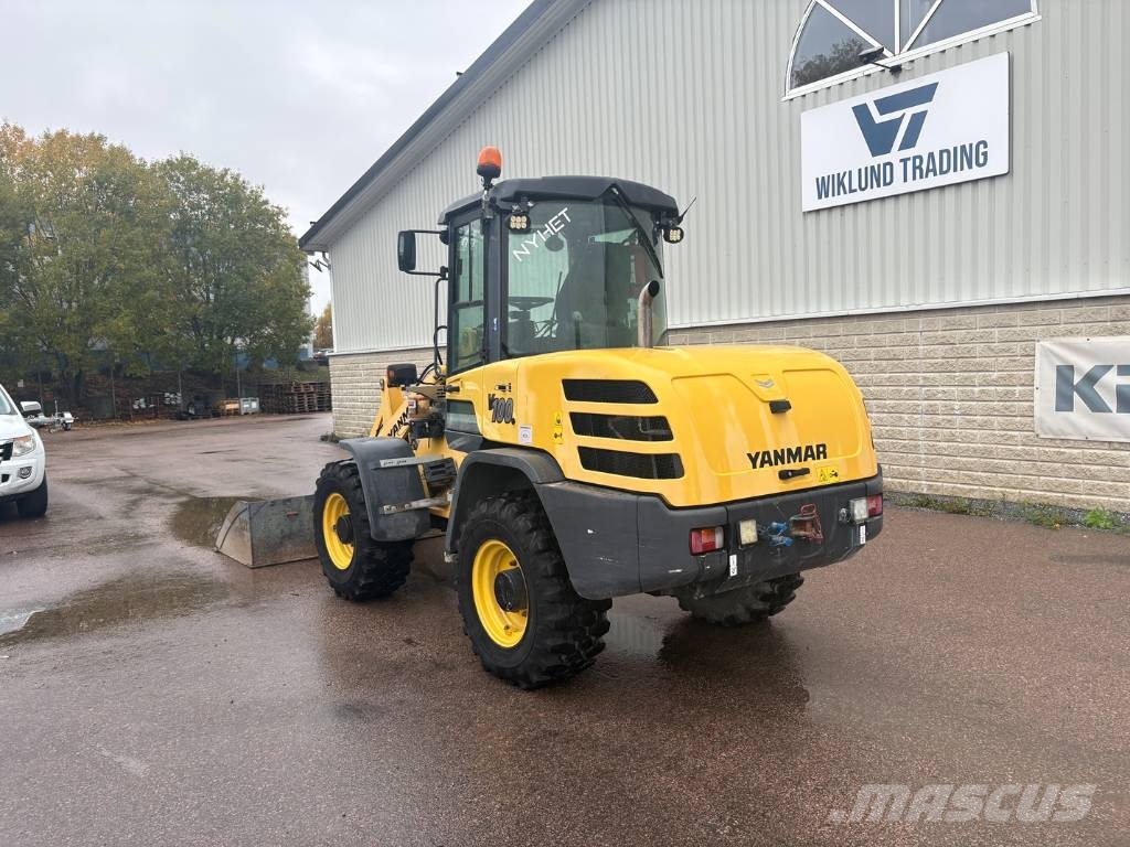 Yanmar V 100 Iekrāvēji uz riteņiem