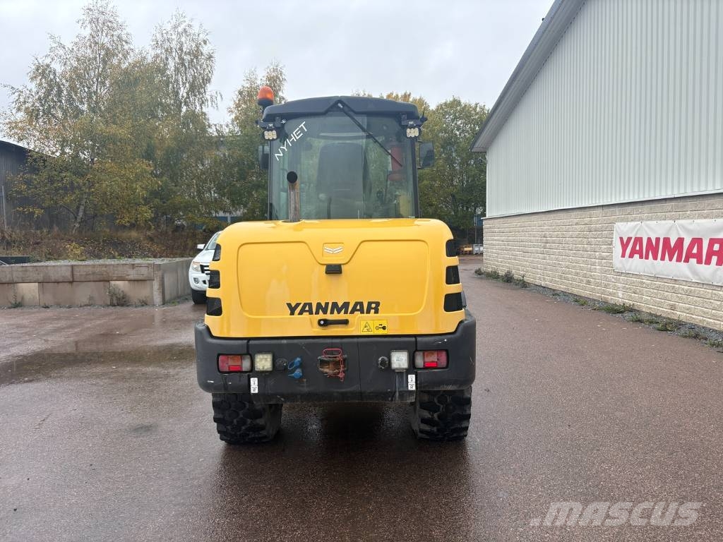 Yanmar V 100 Iekrāvēji uz riteņiem