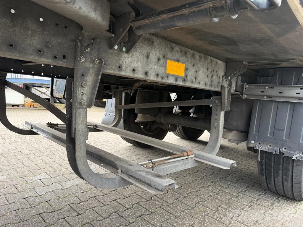 Schmitz Cargobull N/A Carrier Vector 1550 / Lift-As / Rotos-Disc *Ap Külmikpoolhaagised