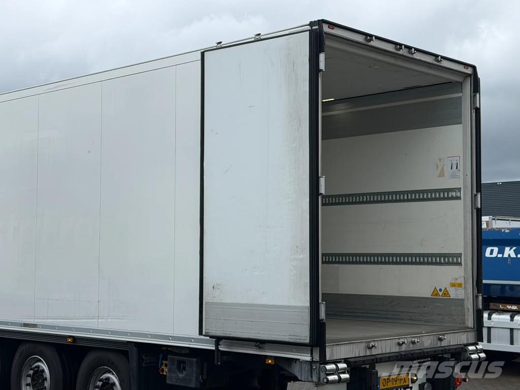 Schmitz Cargobull N/A Carrier Vector 1550 / Lift-As / Rotos-Disc *Ap Külmikpoolhaagised