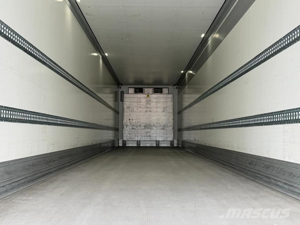 Schmitz Cargobull N/A Carrier Vector 1550 / Lift-As / Rotos-Disc *Ap Külmikpoolhaagised