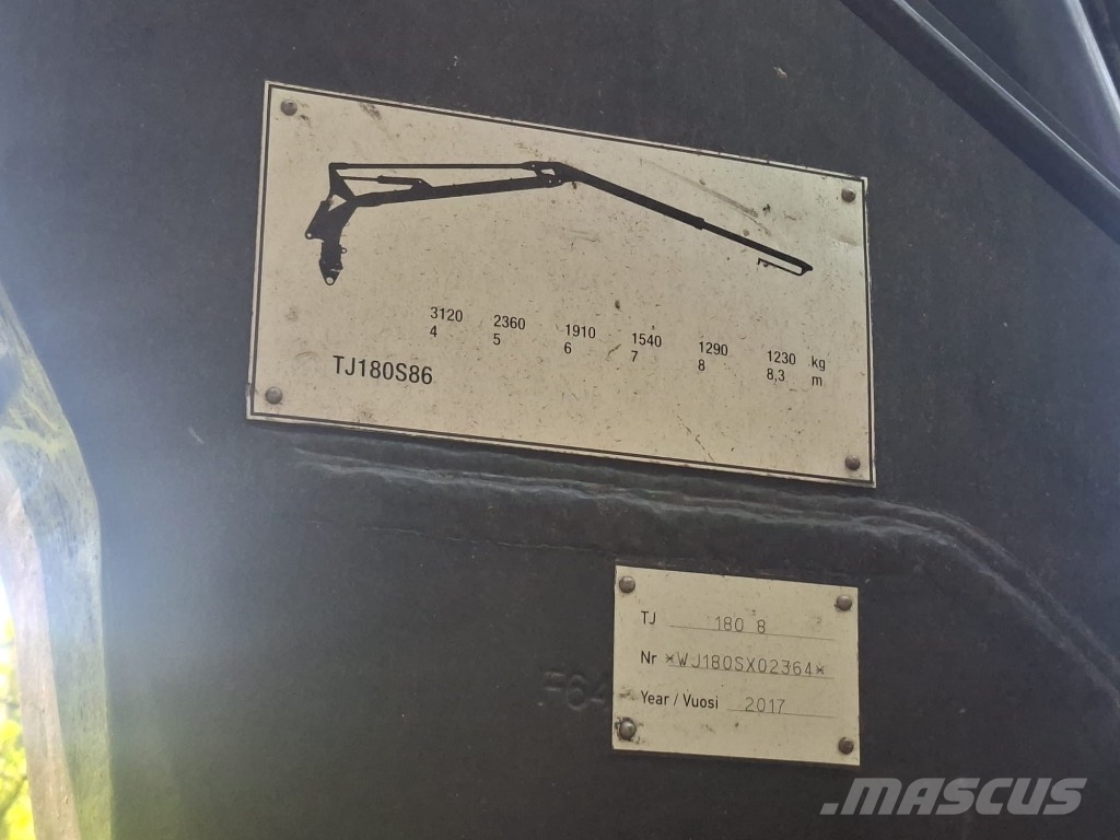 John Deere 1070 E Harwestery