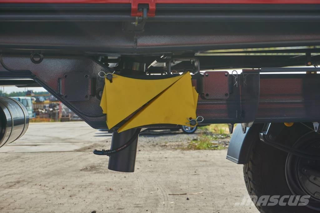 Metal-Fach T935/6 - 32m3 pushing wall trailer / przesuwna Allzweckanhänger