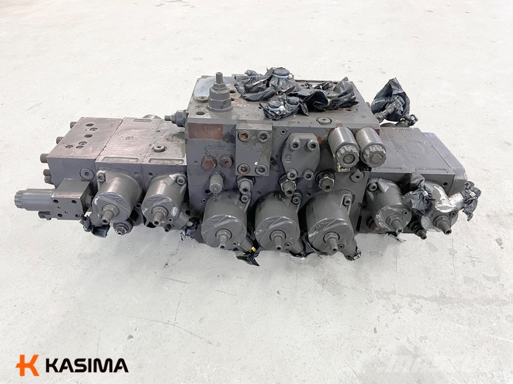 Volvo EW 230 C Hydraulic distributor Hidráulica