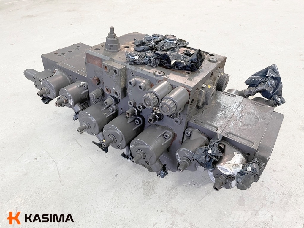 Volvo EW 230 C Hydraulic distributor Hidráulica