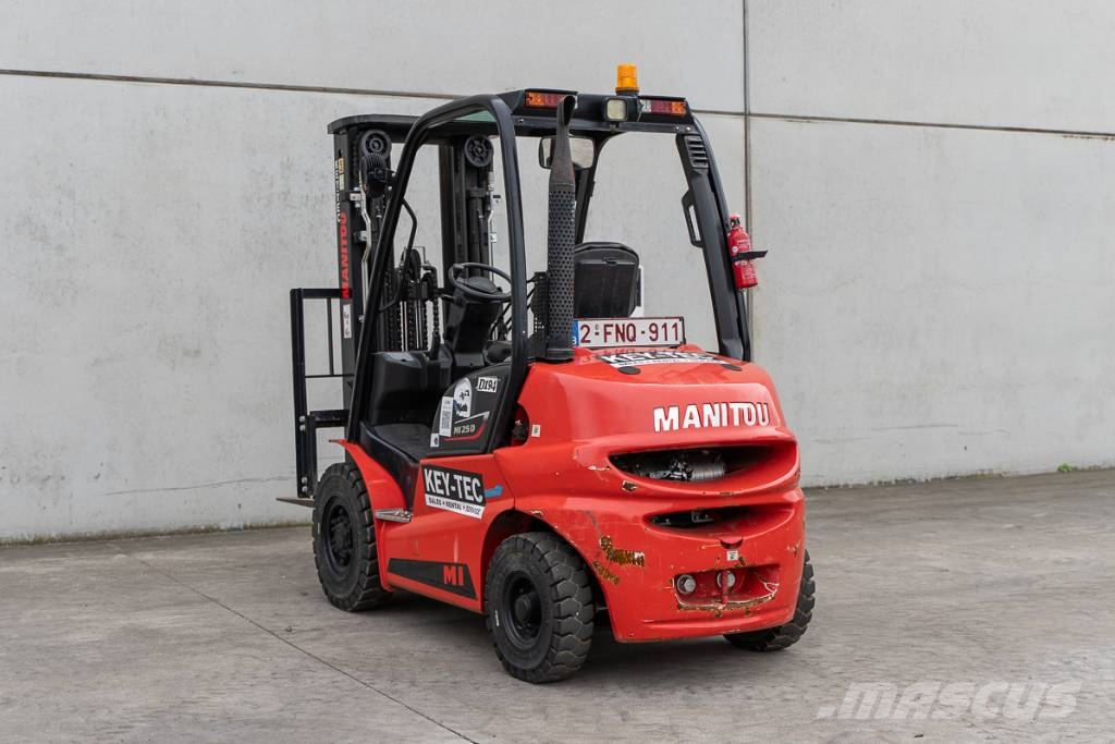 Manitou MI 25 D Дизельные погрузчики