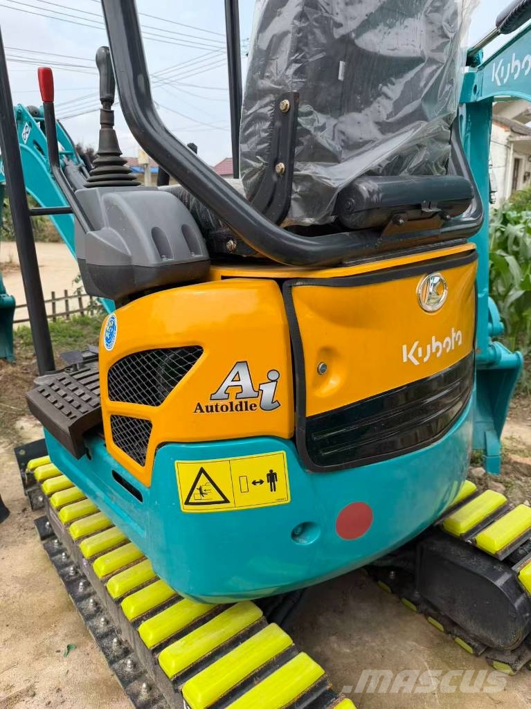 Kubota U 20 小型挖掘机