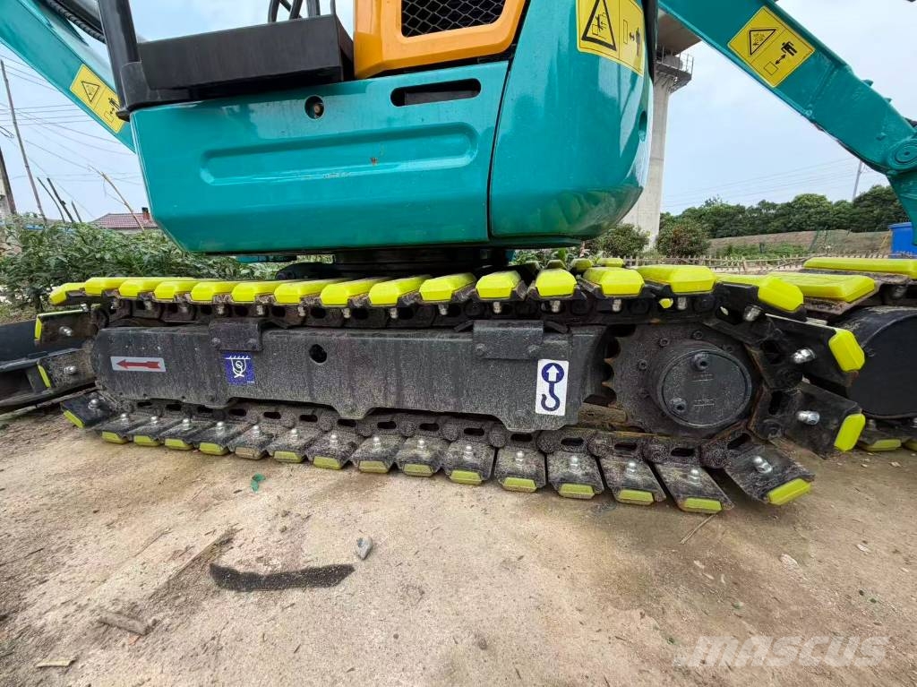 Kubota U 20 小型挖掘机
