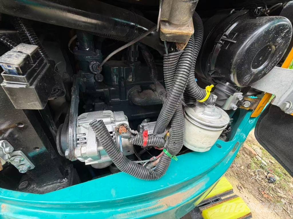 Kubota U 20 小型挖掘机