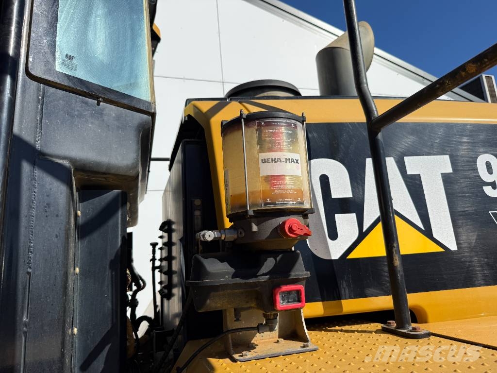 CAT 966MXE - Automatic Greasing / Camera Kolesni nakladalci