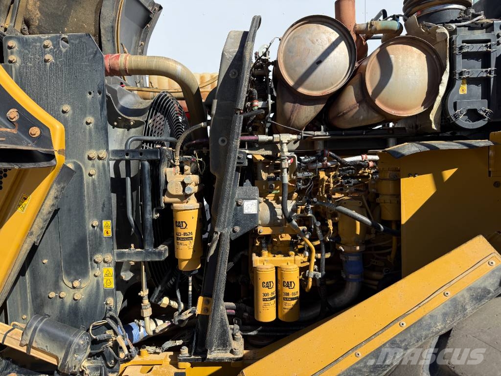 CAT 966MXE - Automatic Greasing / Camera Kolesni nakladalci