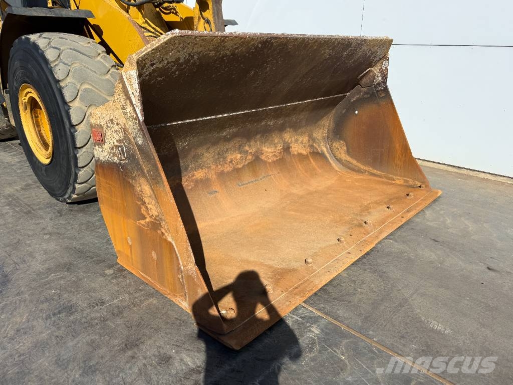 CAT 966MXE - Automatic Greasing / Camera Kolesni nakladalci