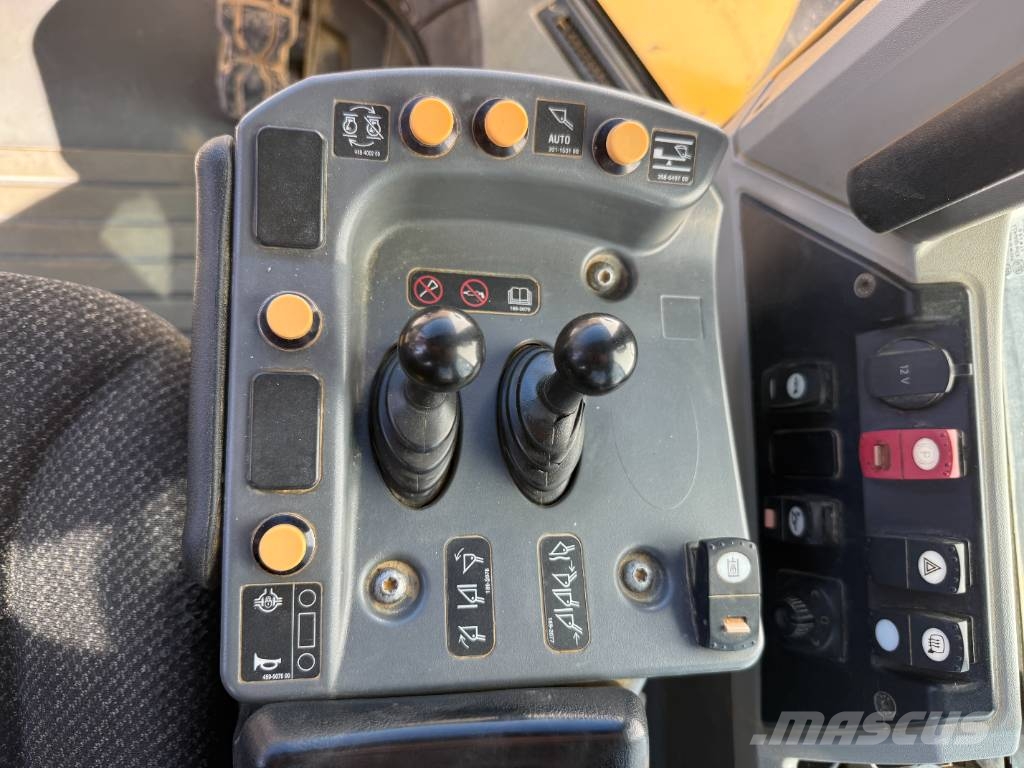 CAT 966MXE - Automatic Greasing / Camera Kolesni nakladalci