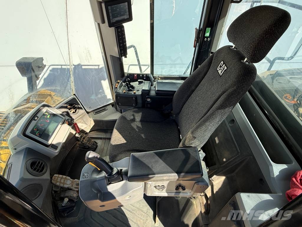 CAT 966MXE - Automatic Greasing / Camera Kolesni nakladalci