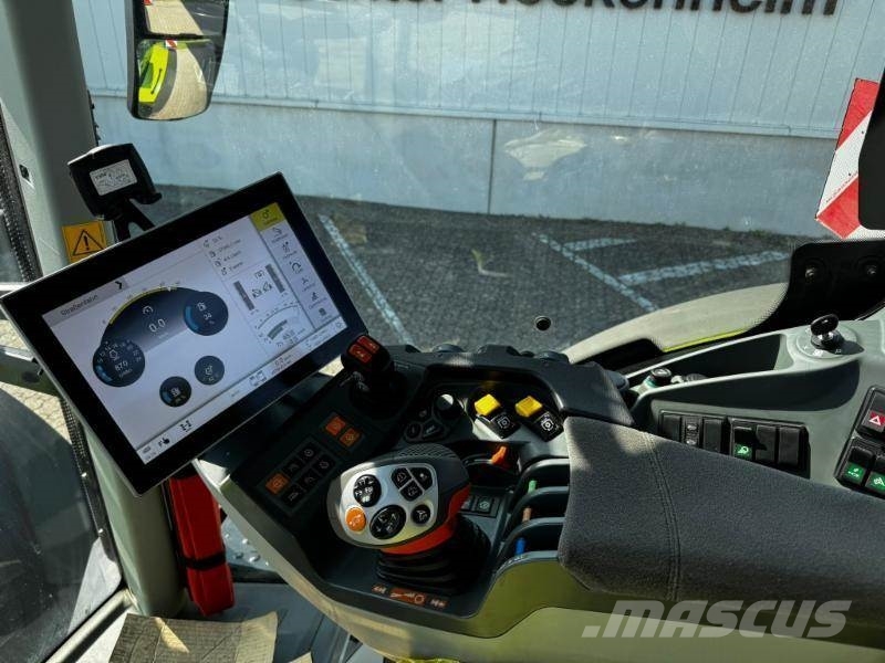 CLAAS AXION 870 트랙터
