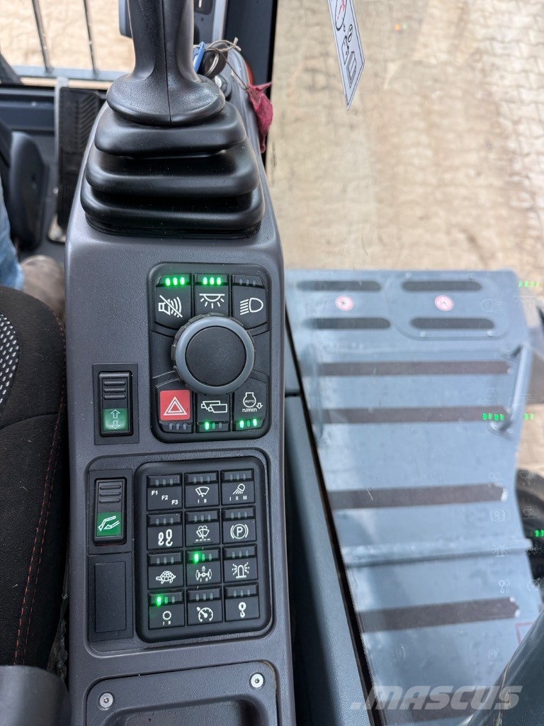 Atlas 200 MH - 200MH - 180 MH - 250 MH Bagri za prekladanje primarnih/sekundarnih surovin