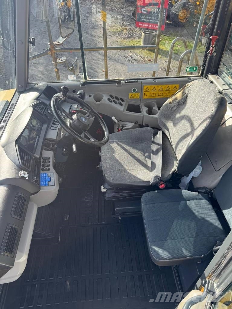 Komatsu HM 300-3 Σπαστό Dump Truck ADT