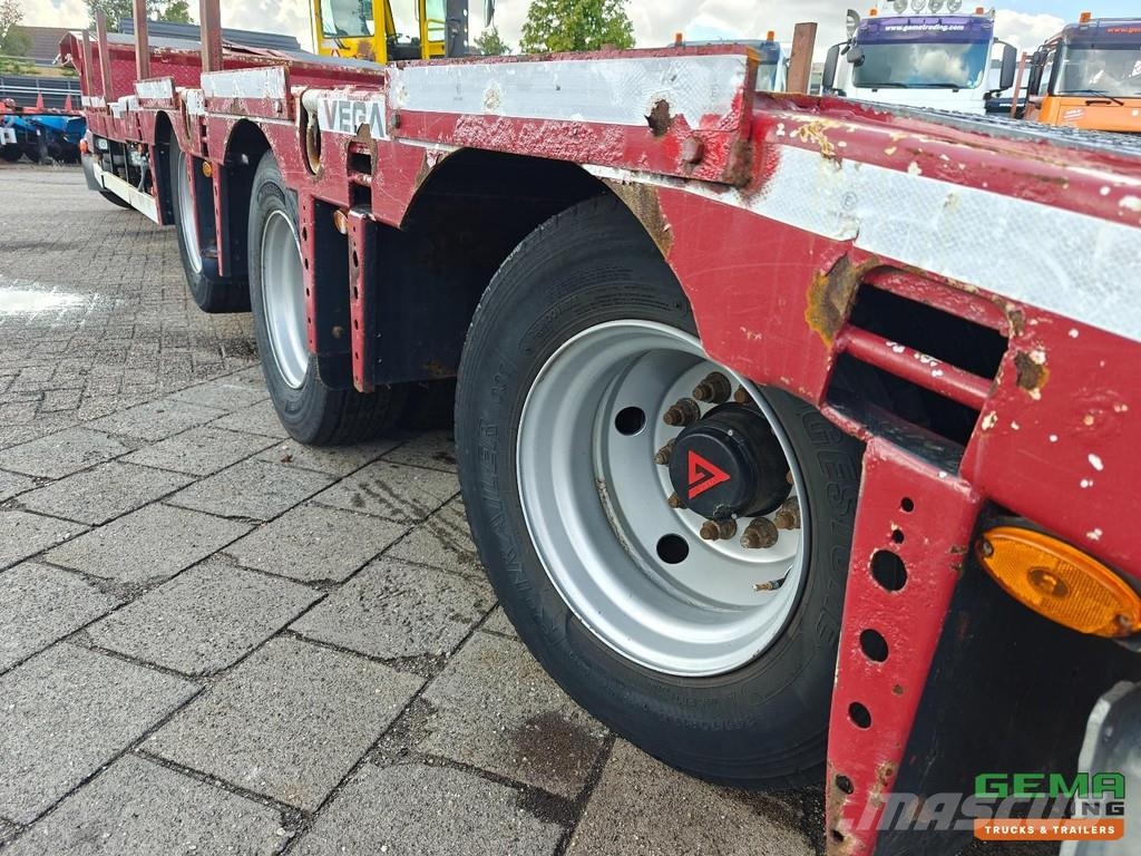  Wega Vega3 12m Semi-Low Loader - 1.8m Extendable - Zemie treileri