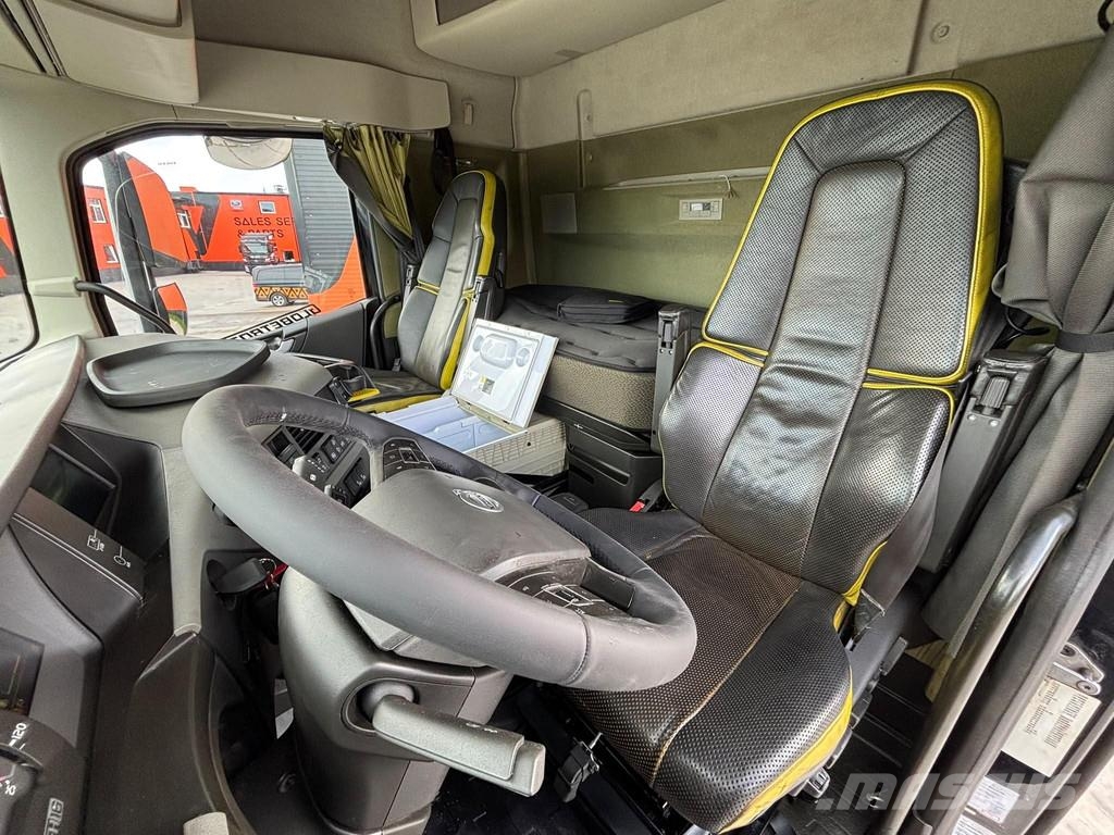 Volvo FH 16 750 6x4 EPSILON M110L83 / RETARDER Kokvedēji