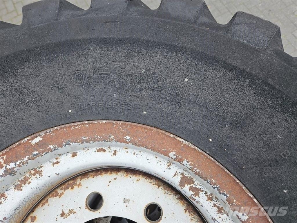 Schaeff SKL834-Firestone 405/70R18-Tire/Reifen/Band Pneumatiky, kola a ráfky