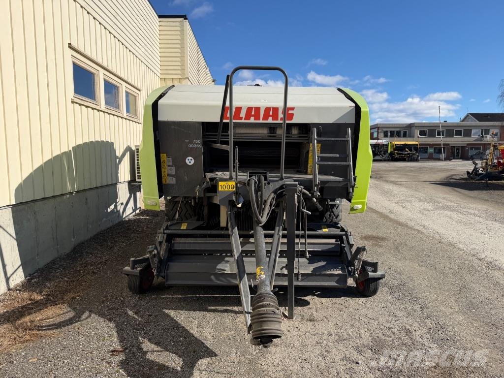 CLAAS Rollant 455 Uniwrap Round balers