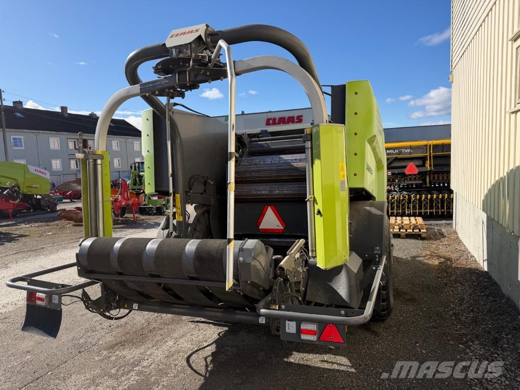 CLAAS Rollant 455 Uniwrap Round balers