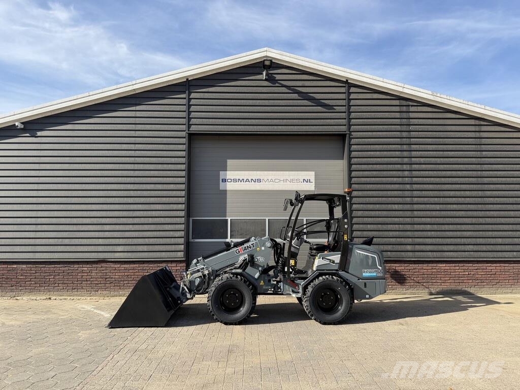GiANT G2700 TELE HD+ minishovel NIEUW €899 LEASE Radlader