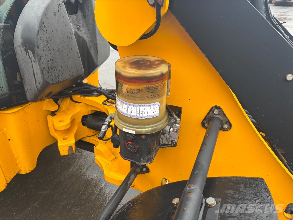 JCB 407 / Huippu varusteet, Stage V Cargadoras sobre ruedas