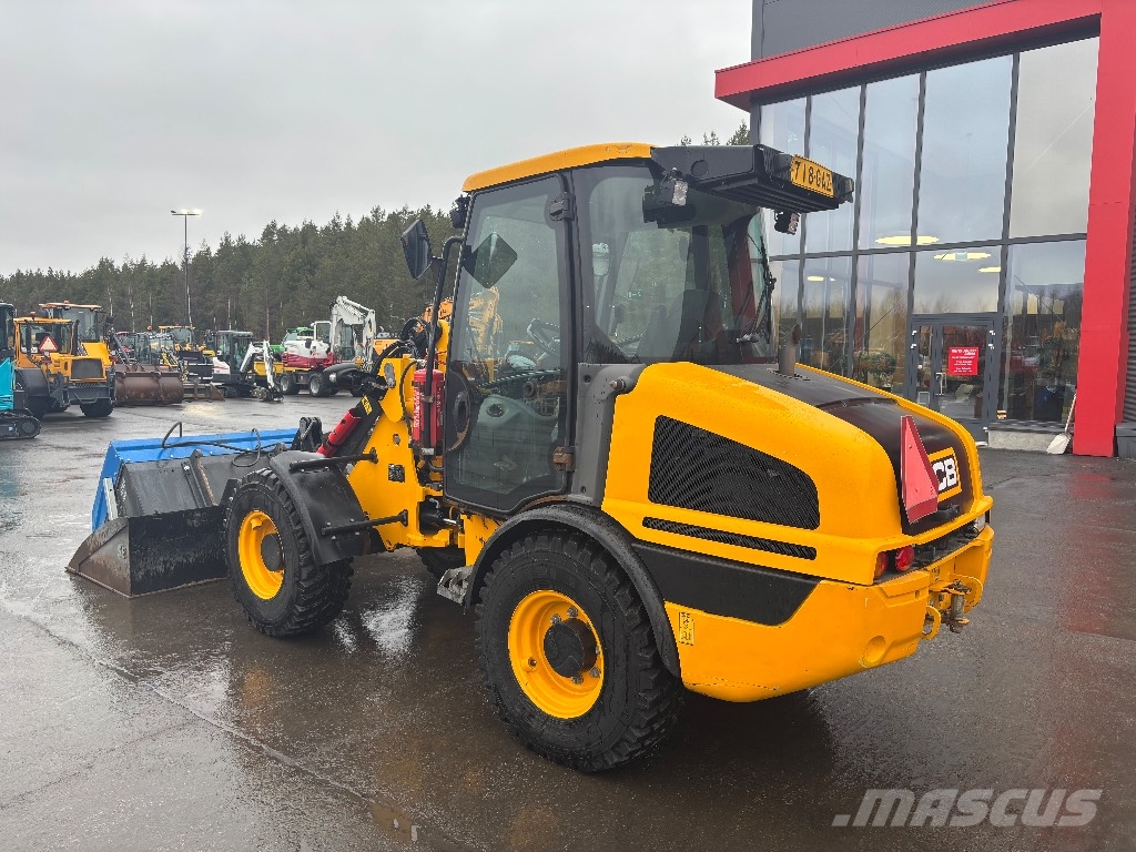 JCB 407 / Huippu varusteet, Stage V Cargadoras sobre ruedas