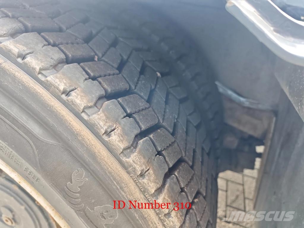 Kalmar TRL 618 i 4x4 20 Pieces! Terminālie traktori