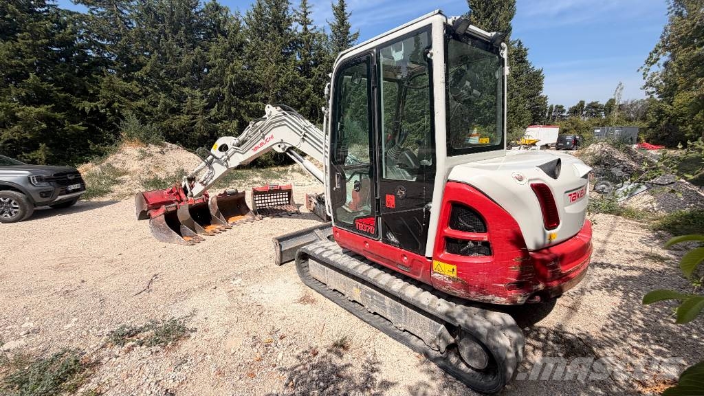 Takeuchi TB 370 Excavadoras 7t - 12t