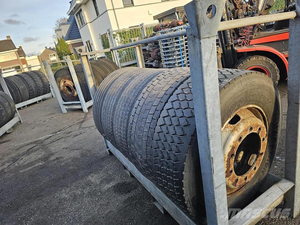 Goodyear 315/70R22.5 Rehvid, rattad ja veljed