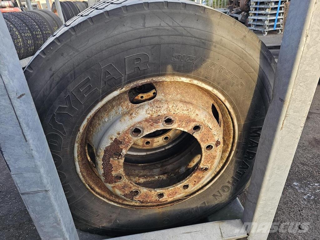 Goodyear 315/70R22.5 Rehvid, rattad ja veljed