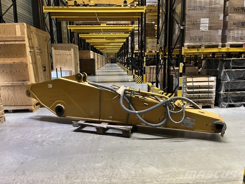 CAT 336 F L Стрели и рамена
