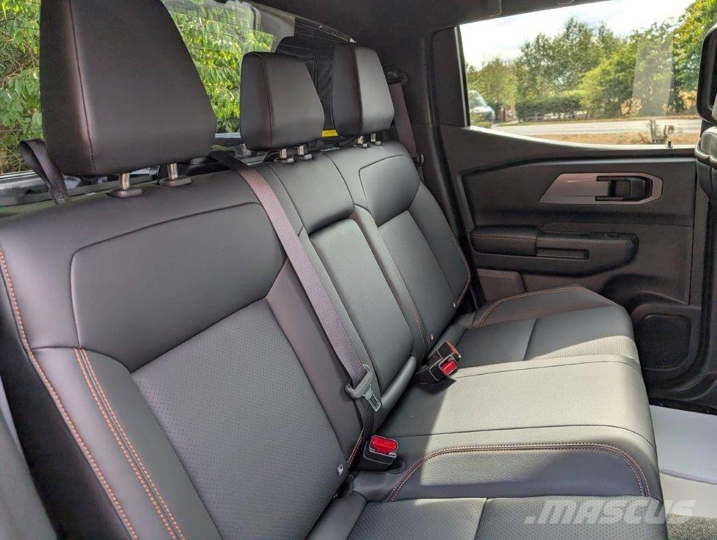 Mitsubishi L 200 Пикапи