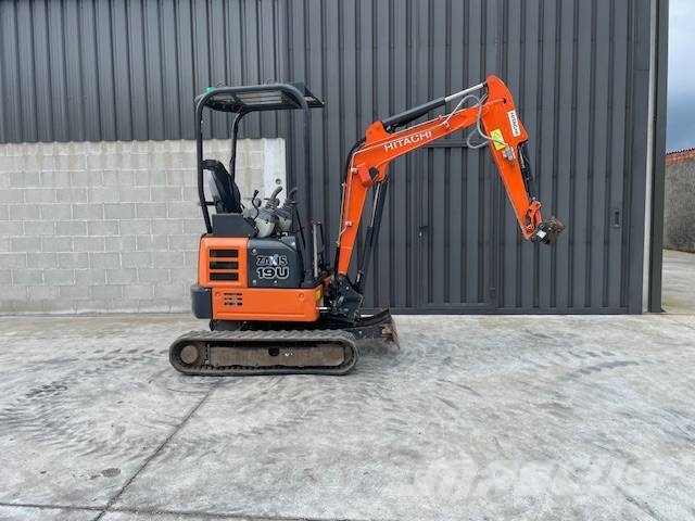 Hitachi 19 Εκσκαφάκι (διαβολάκι) < 7t