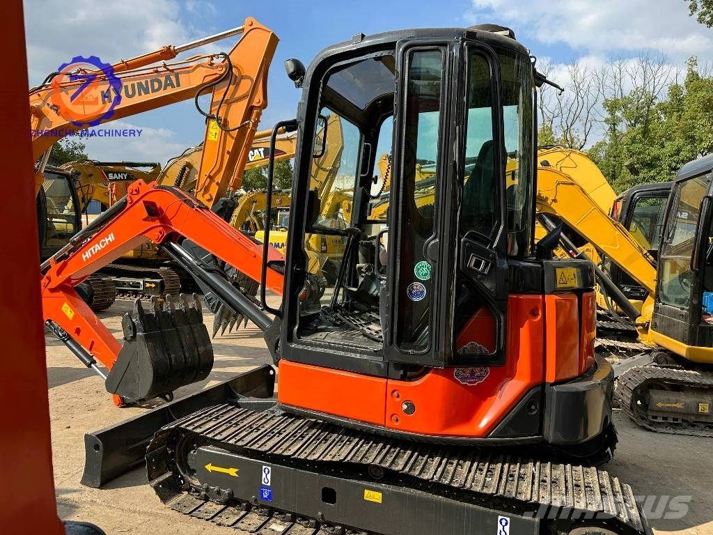 Hitachi ZX50U/used/mini sized/compact حفارات صغيرة أقل من 7 طن (حفارات صغيرة)